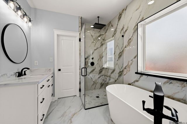 41094 Lee Dr, Gonzales, LA 70737