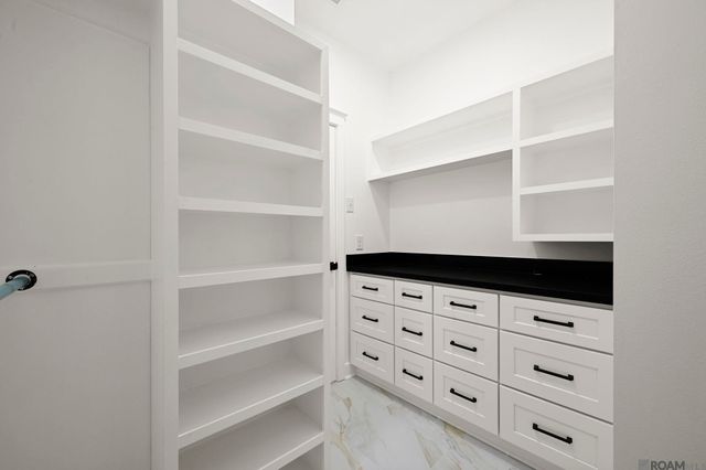 41094 Lee Dr, Gonzales, LA 70737