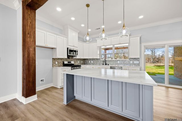 41094 Lee Dr, Gonzales, LA 70737