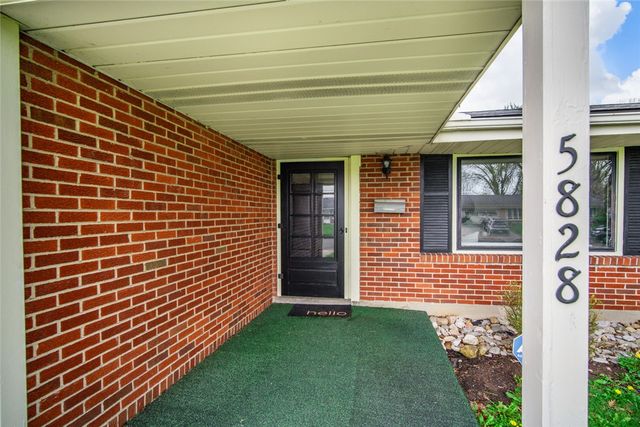 5828 Jassamine Drive, Miami Twp, OH 45449