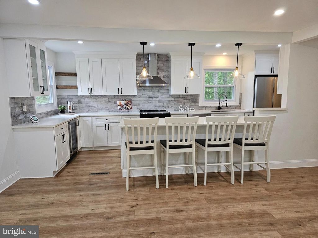133 MEADOWS RD, Fredericksburg, VA 22406