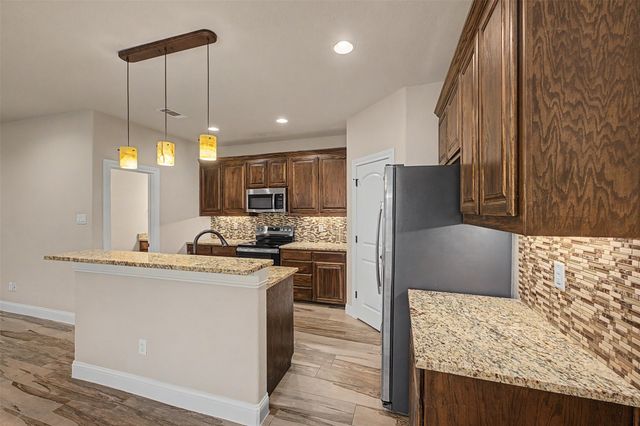 7905 Butler Court, Benbrook, TX 76116