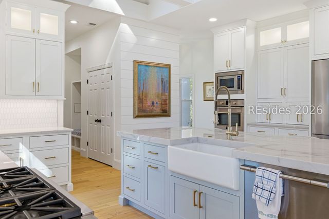 34 Bridgetown Rd, Hilton Head Island, SC 29928