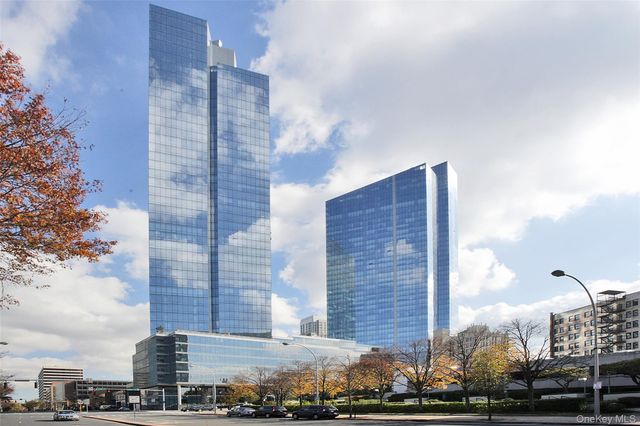 1 Renaissance Square 25G, White Plains, NY 10601