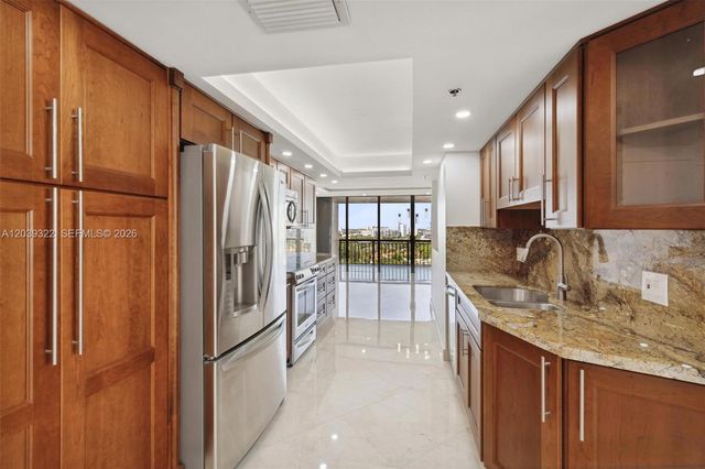 10175 Collins Avenue 907, Bal Harbour, FL 33154