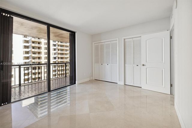 10175 Collins Avenue 907, Bal Harbour, FL 33154