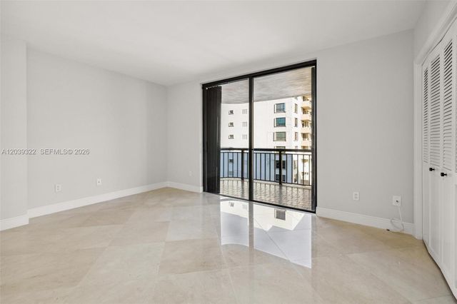 10175 Collins Avenue 907, Bal Harbour, FL 33154