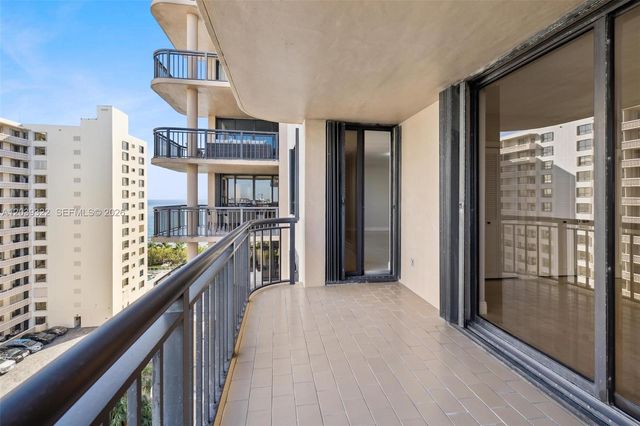 10175 Collins Avenue 907, Bal Harbour, FL 33154