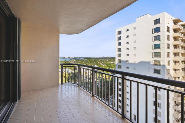 10175 Collins Avenue 907, Bal Harbour, FL 33154