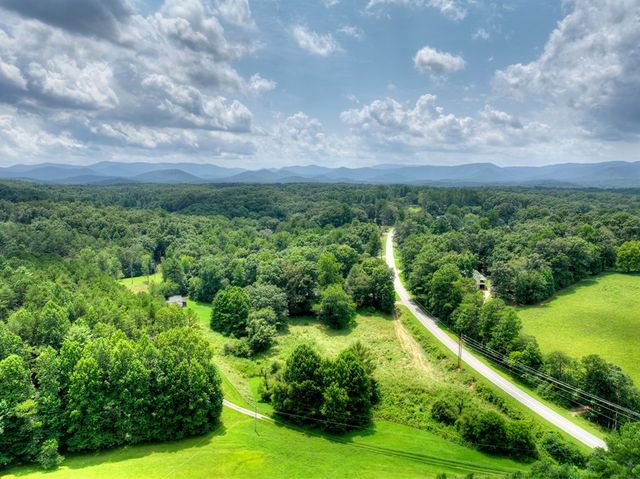 1779 Madola Road, Epworth, GA 30541