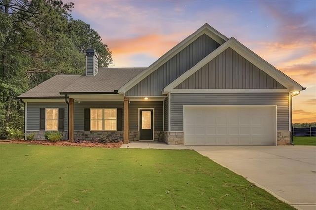 193 Cole Lake Rd, Dallas, GA 30157