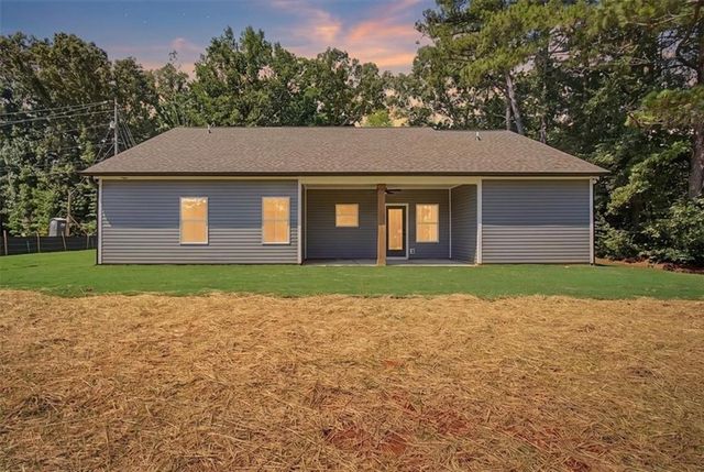 193 Cole Lake Rd, Dallas, GA 30157