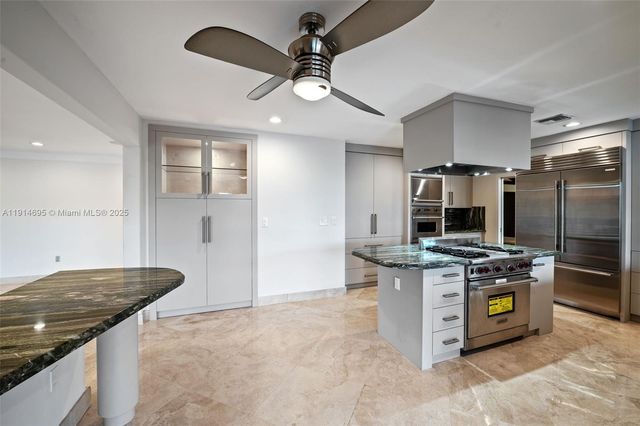 2015 NE 120th Rd, North Miami, FL 33181