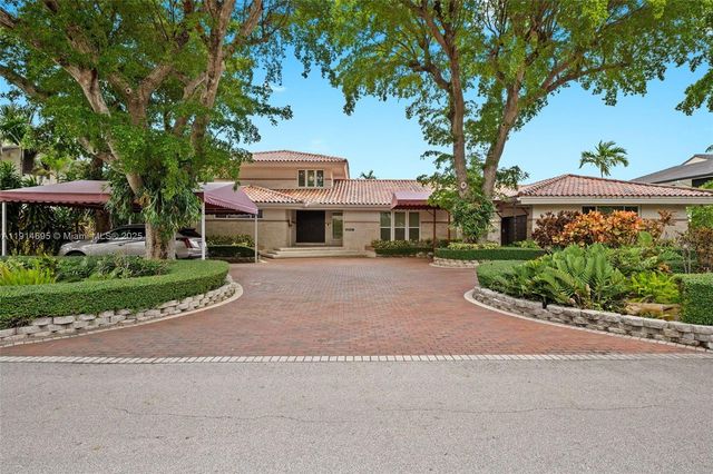 2015 NE 120th Rd, North Miami, FL 33181