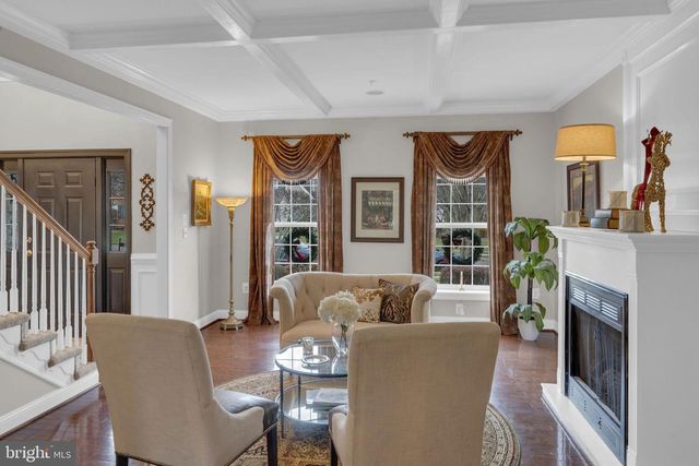 3867 CHARTER CLUB DR, Doylestown, PA 18902