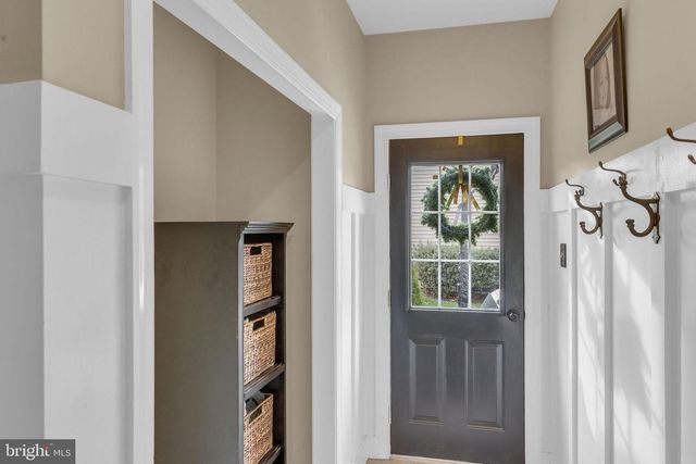 3867 CHARTER CLUB DR, Doylestown, PA 18902