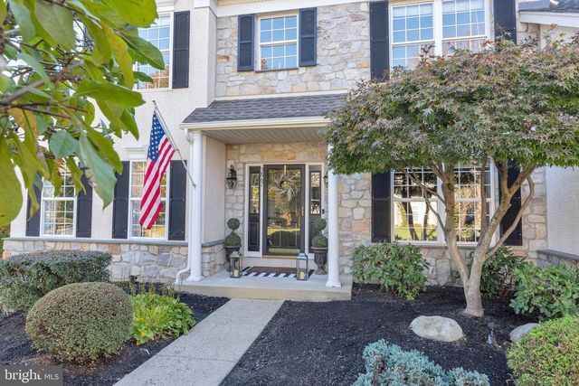 3867 CHARTER CLUB DR, Doylestown, PA 18902