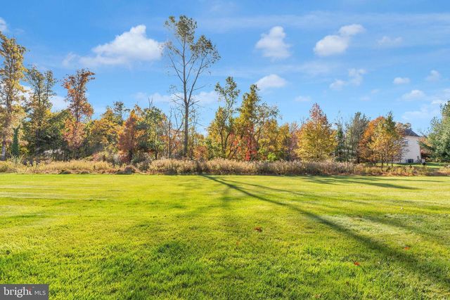 3867 CHARTER CLUB DR, Doylestown, PA 18902