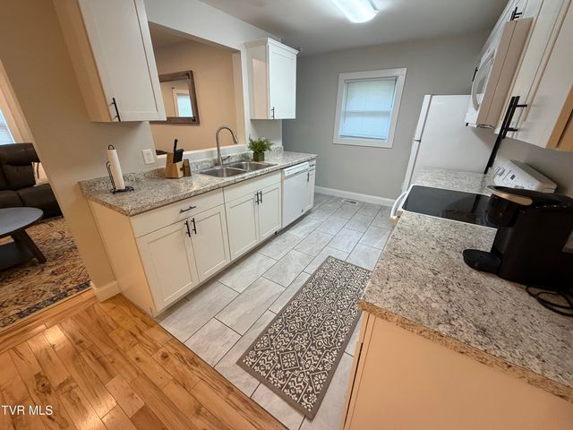 4606 Island Road, Bristol, TN 37620