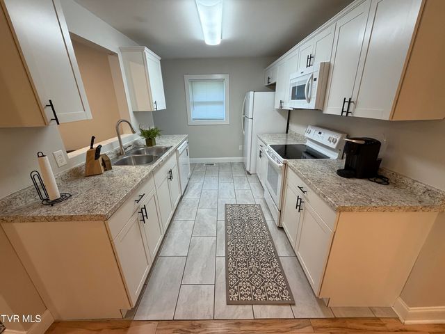 4606 Island Road, Bristol, TN 37620