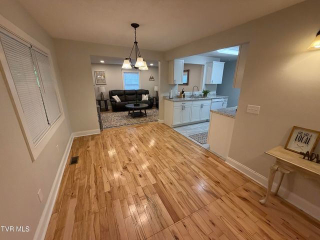4606 Island Road, Bristol, TN 37620