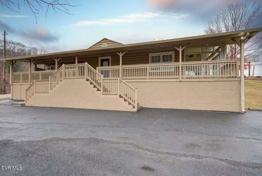4606 Island Road, Bristol, TN 37620