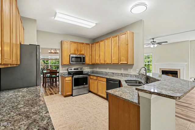 2204 Becketts Ridge Drive, Hillsborough, NC 27278