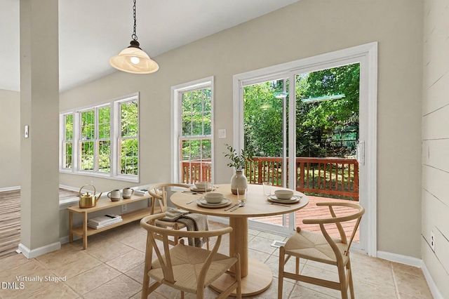 2204 Becketts Ridge Drive, Hillsborough, NC 27278