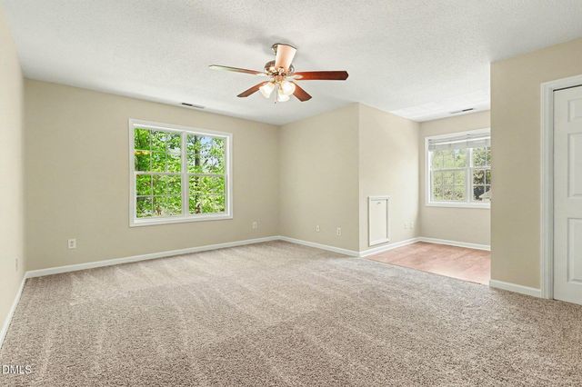 2204 Becketts Ridge Drive, Hillsborough, NC 27278