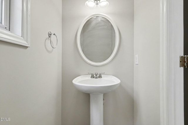 2204 Becketts Ridge Drive, Hillsborough, NC 27278