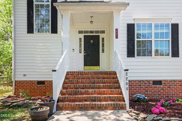 2204 Becketts Ridge Drive, Hillsborough, NC 27278