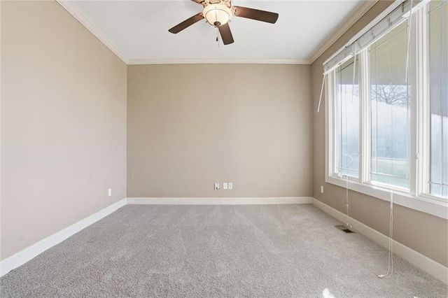 2300 Silver Spring Lane, Lee's Summit, MO 64086