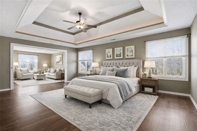 2300 Silver Spring Lane, Lee's Summit, MO 64086