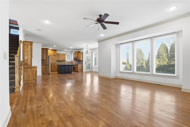 2300 Silver Spring Lane, Lee's Summit, MO 64086