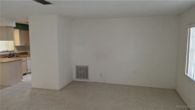 52 S SJ Kellner Boulevard, Beverly Hills, FL 34465