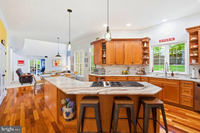 8310 ROBEY AVE, Annandale, VA 22003