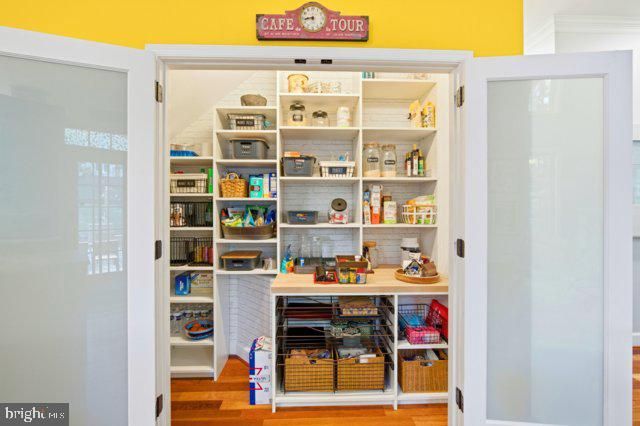 8310 ROBEY AVE, Annandale, VA 22003