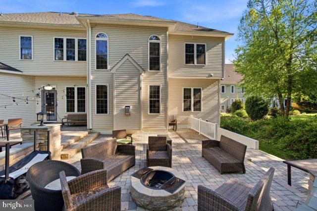 8310 ROBEY AVE, Annandale, VA 22003