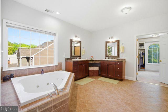 8310 ROBEY AVE, Annandale, VA 22003