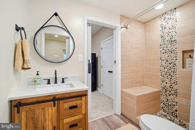8310 ROBEY AVE, Annandale, VA 22003