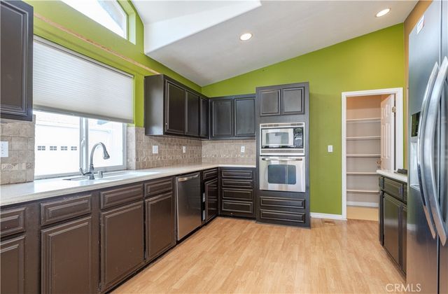 112 Crow, Fountain Valley, CA 92708