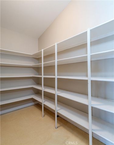 112 Crow, Fountain Valley, CA 92708