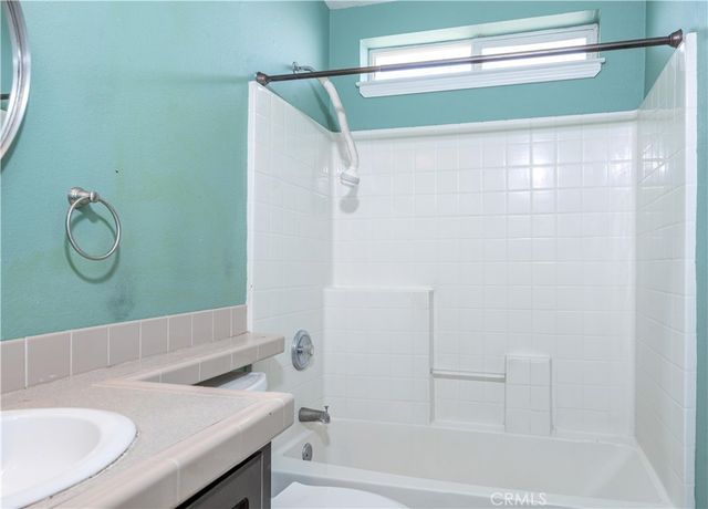 112 Crow, Fountain Valley, CA 92708