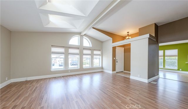 112 Crow, Fountain Valley, CA 92708