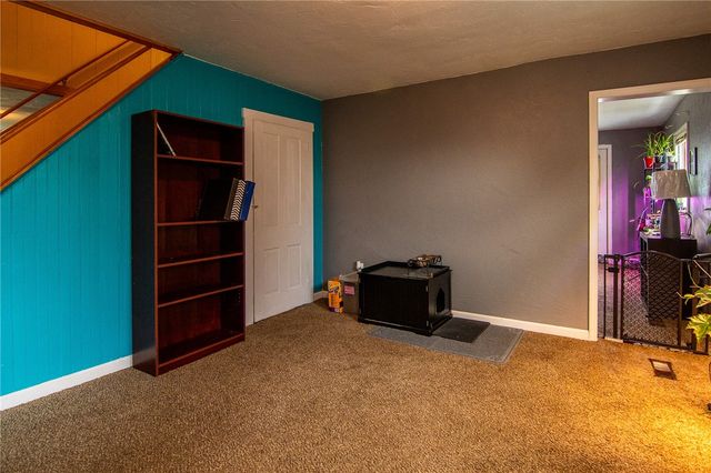 326 Back St, Mt Pleasant Twp, PA 15666