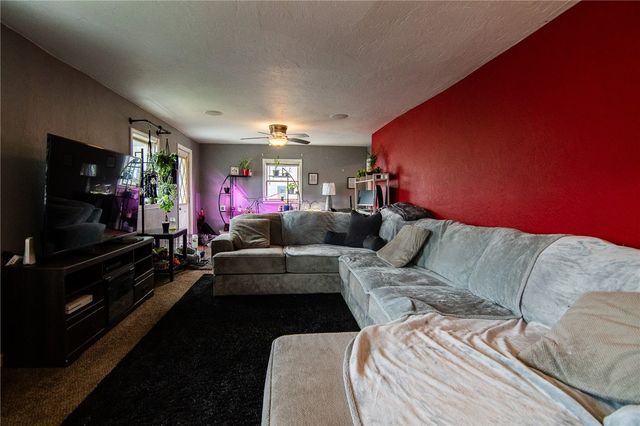 326 Back St, Mt Pleasant Twp, PA 15666