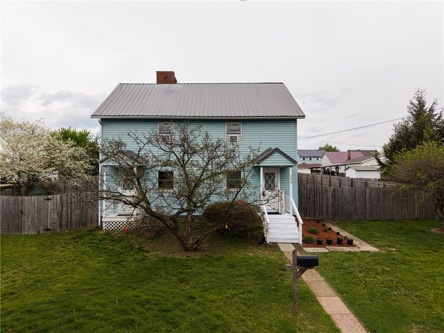 326 Back St, Mt Pleasant Twp, PA 15666
