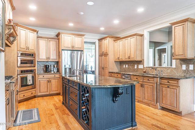 38 E Augusta Lane, Southern Pines, NC 28387