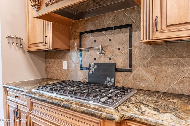 38 E Augusta Lane, Southern Pines, NC 28387