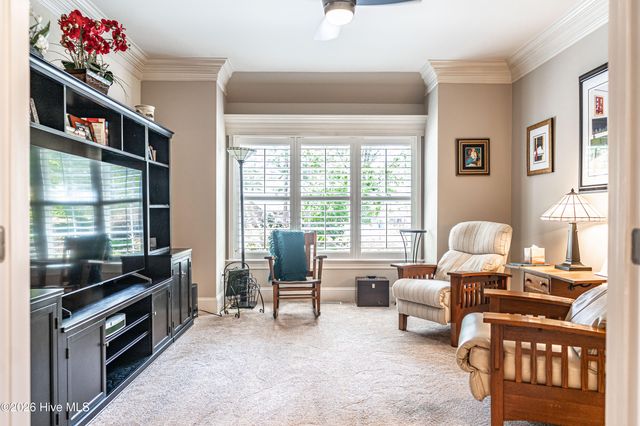38 E Augusta Lane, Southern Pines, NC 28387